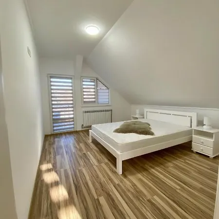 Ferienhaus жива вода