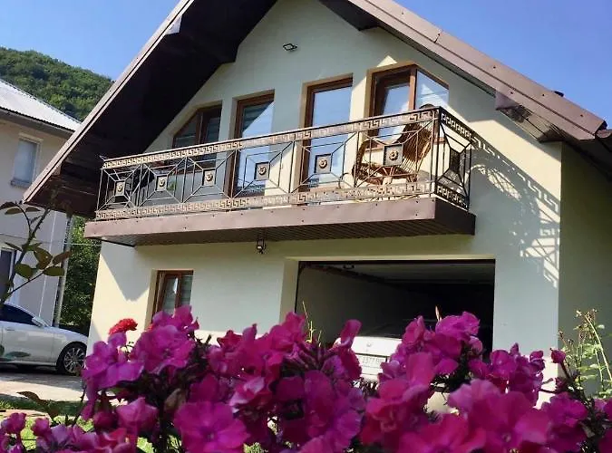 жива вода Tatil Evi